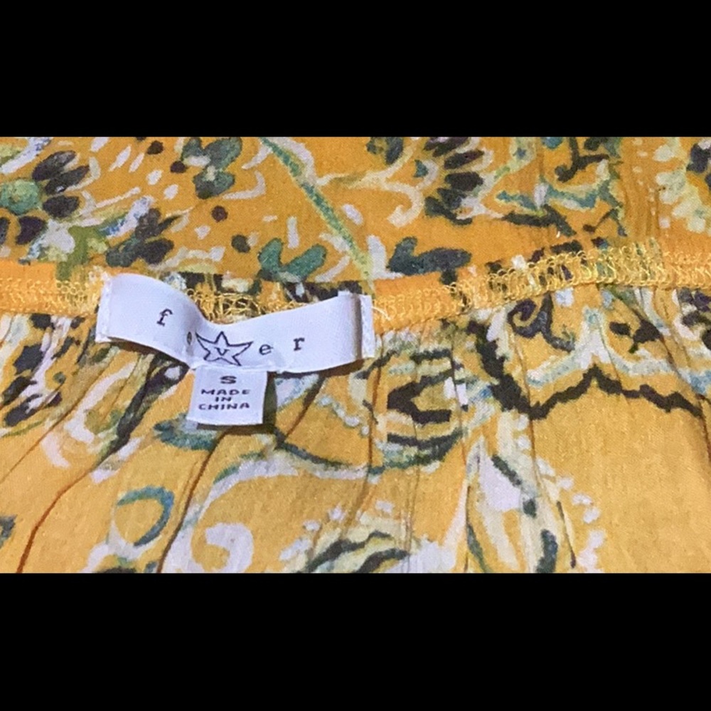 💗 FEVER Paisley Women's Top Sz S crochet accents boho yellow orange - Picture 7 of 8